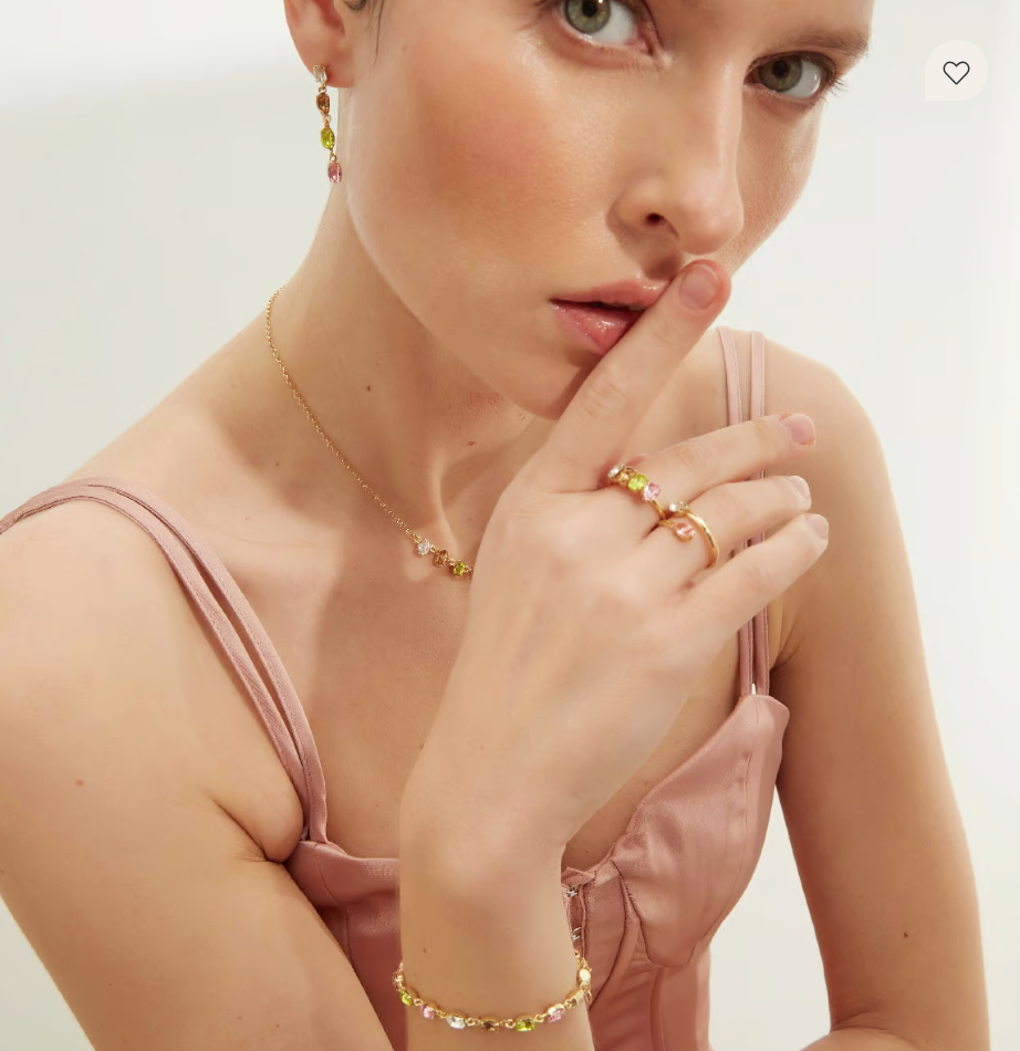 Anillo oval color rosa bañado en oro