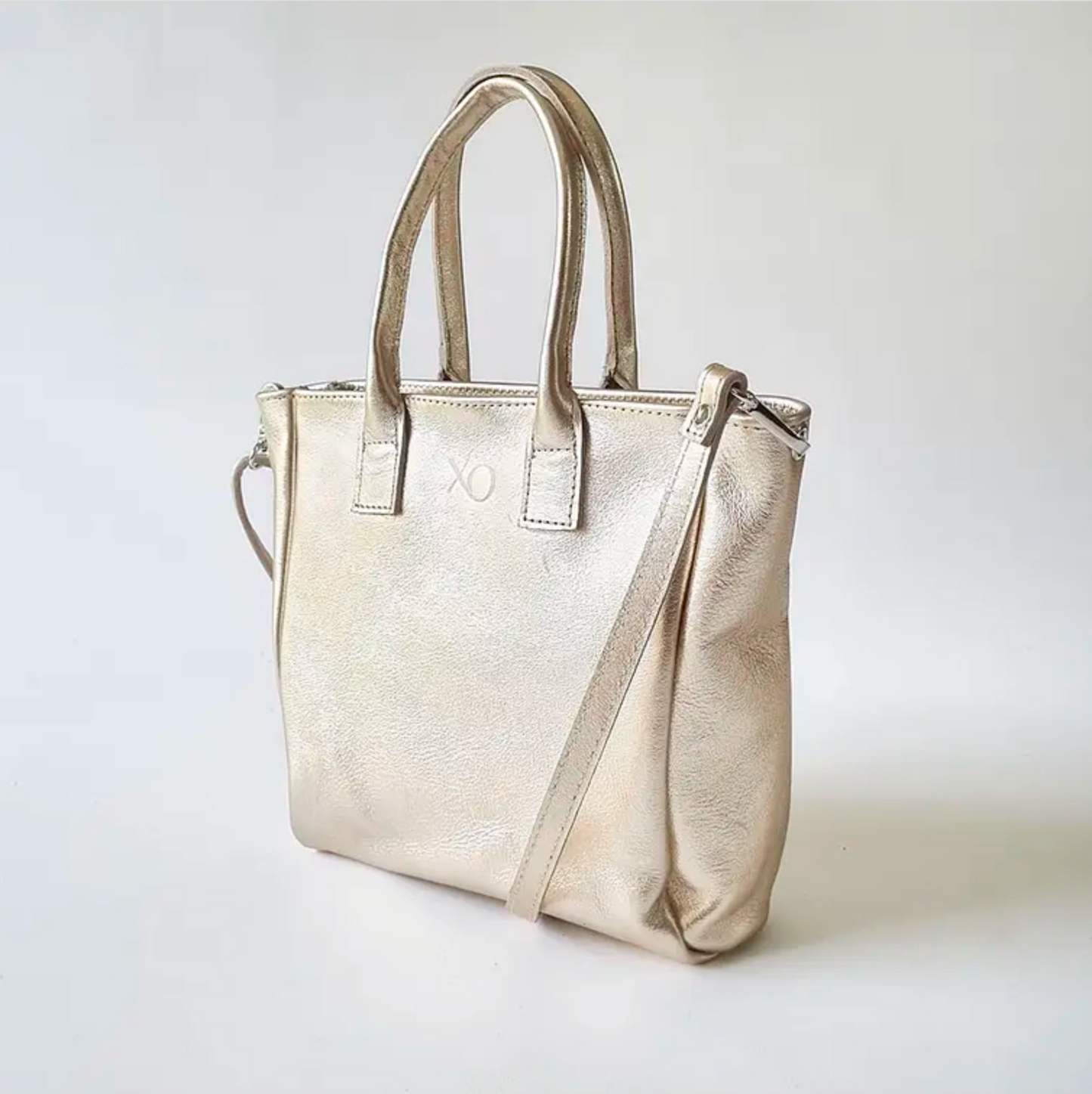 Mini Montreal Cartera de Cuero Dorada