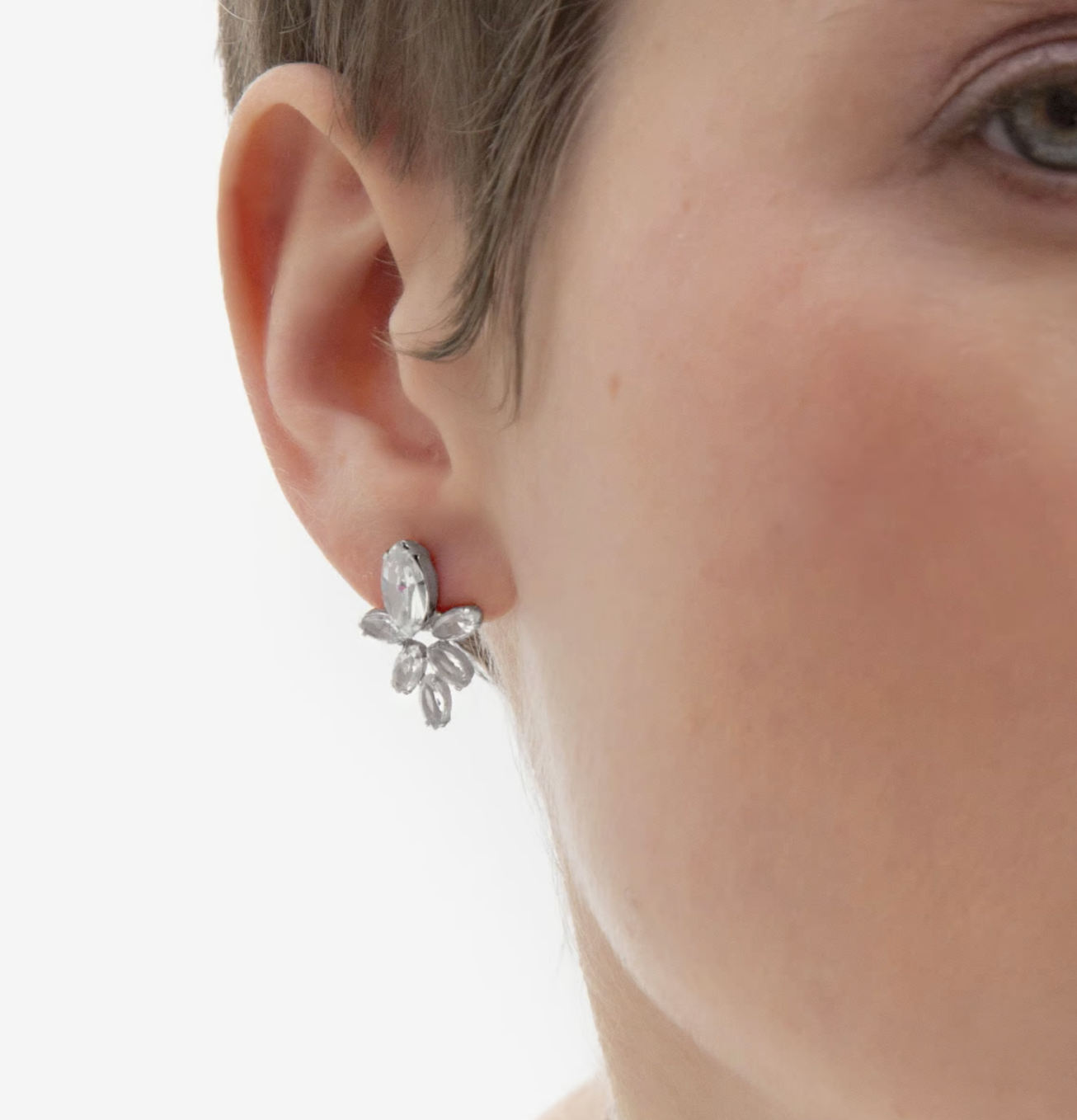 Par de Aros pequeños doble blanco elaborados en plata