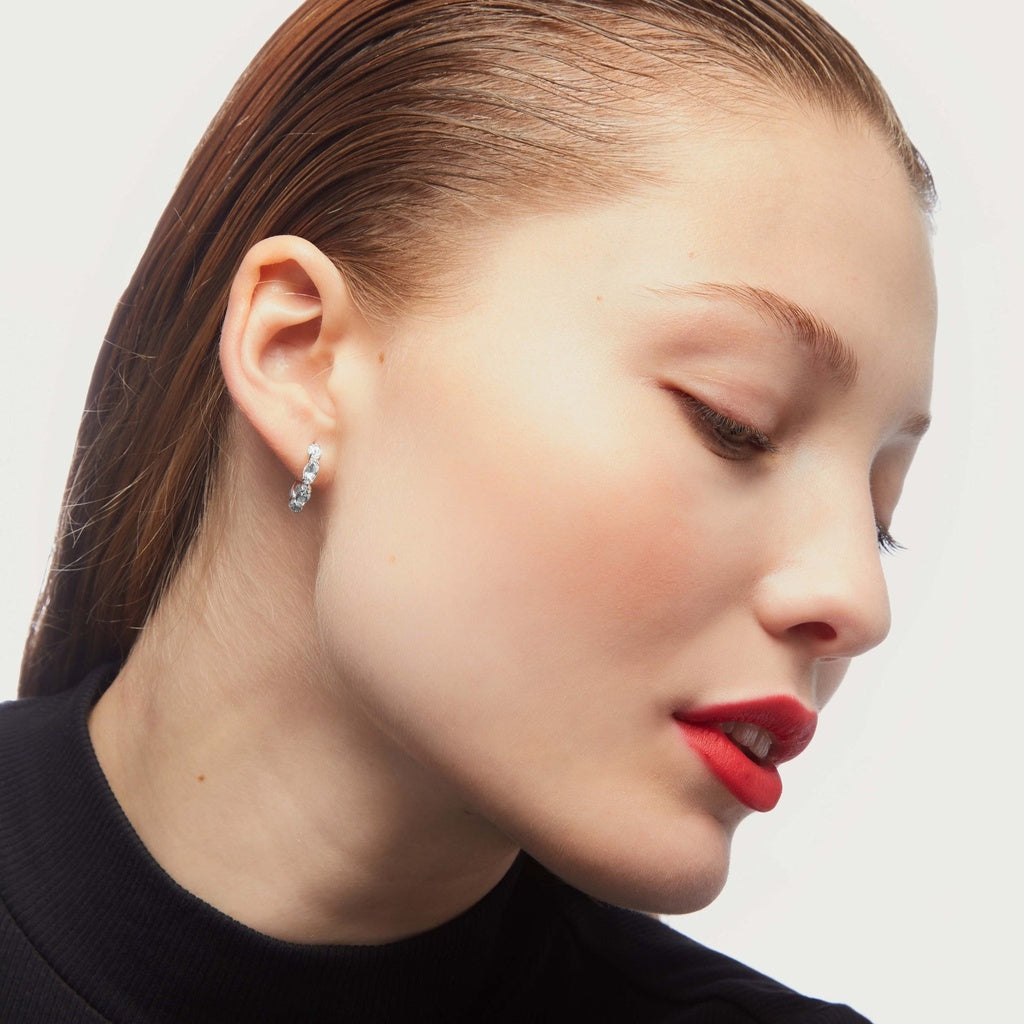 Par de Aros Maisie 14mm cristal en Plata baño rodio
