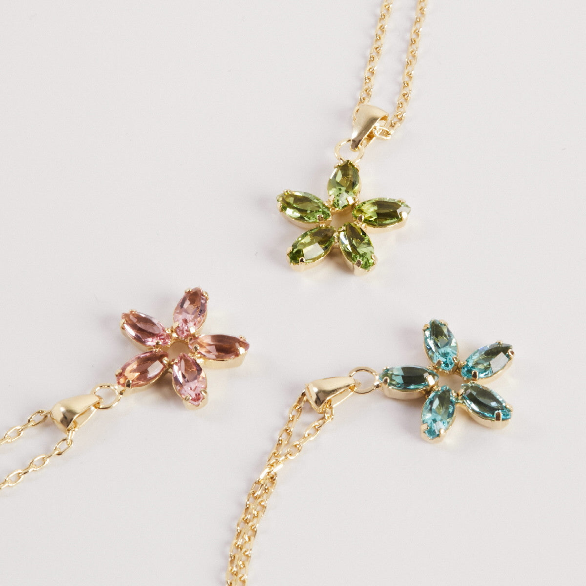 Collar Flor Aguamarina Las Estaciones Oro