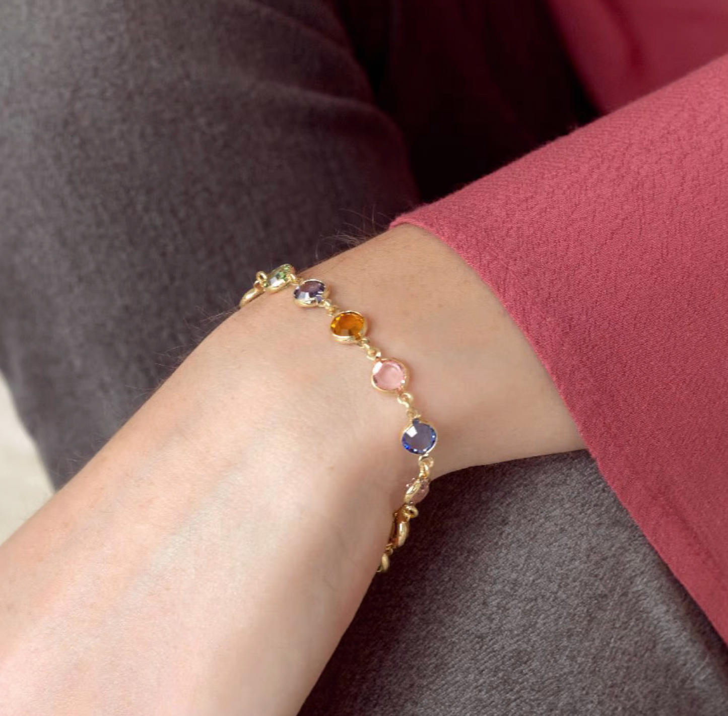 Pulsera círculos multicolor de Basic bañada en oro rosa