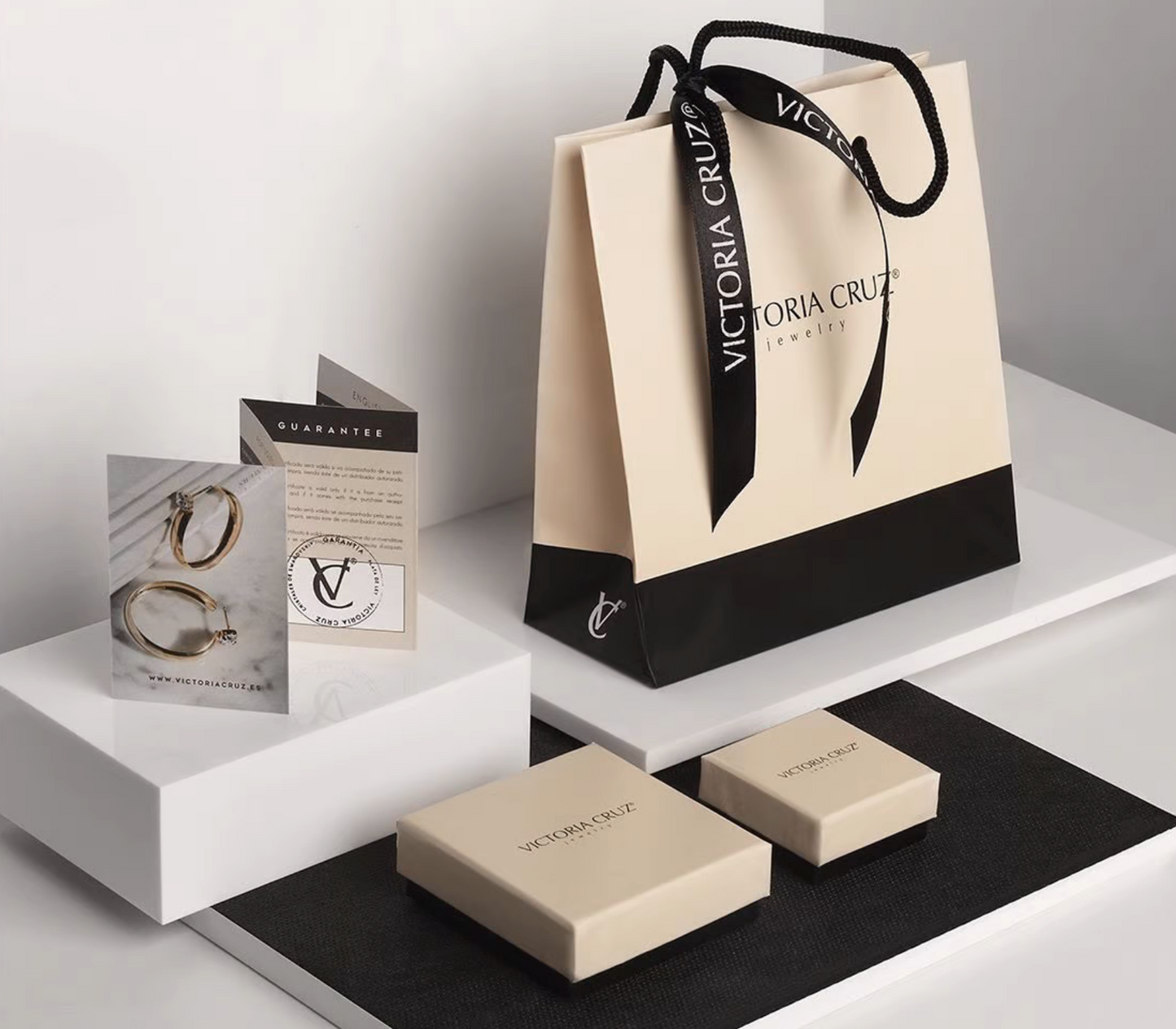 Par de Aros lágrimas light turquoise Essential de plata