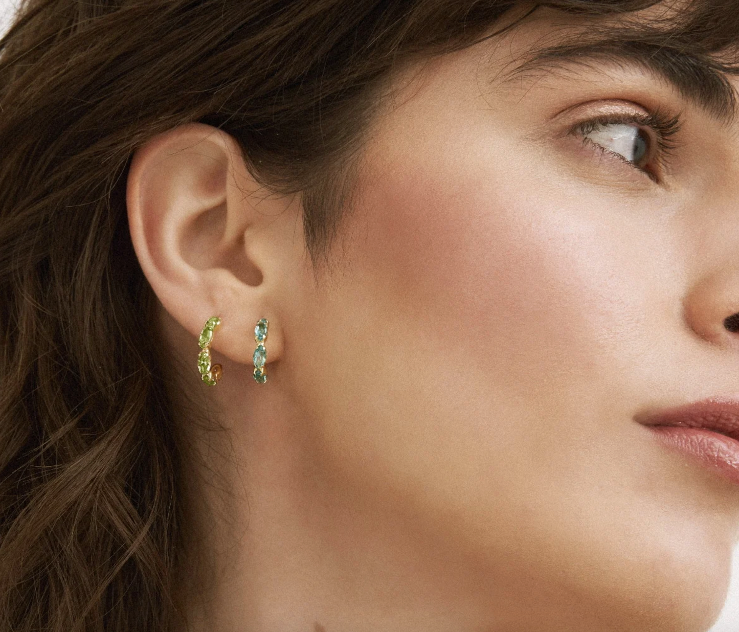 Par de Aros peridot de Las Estaciones bañado en Oro.