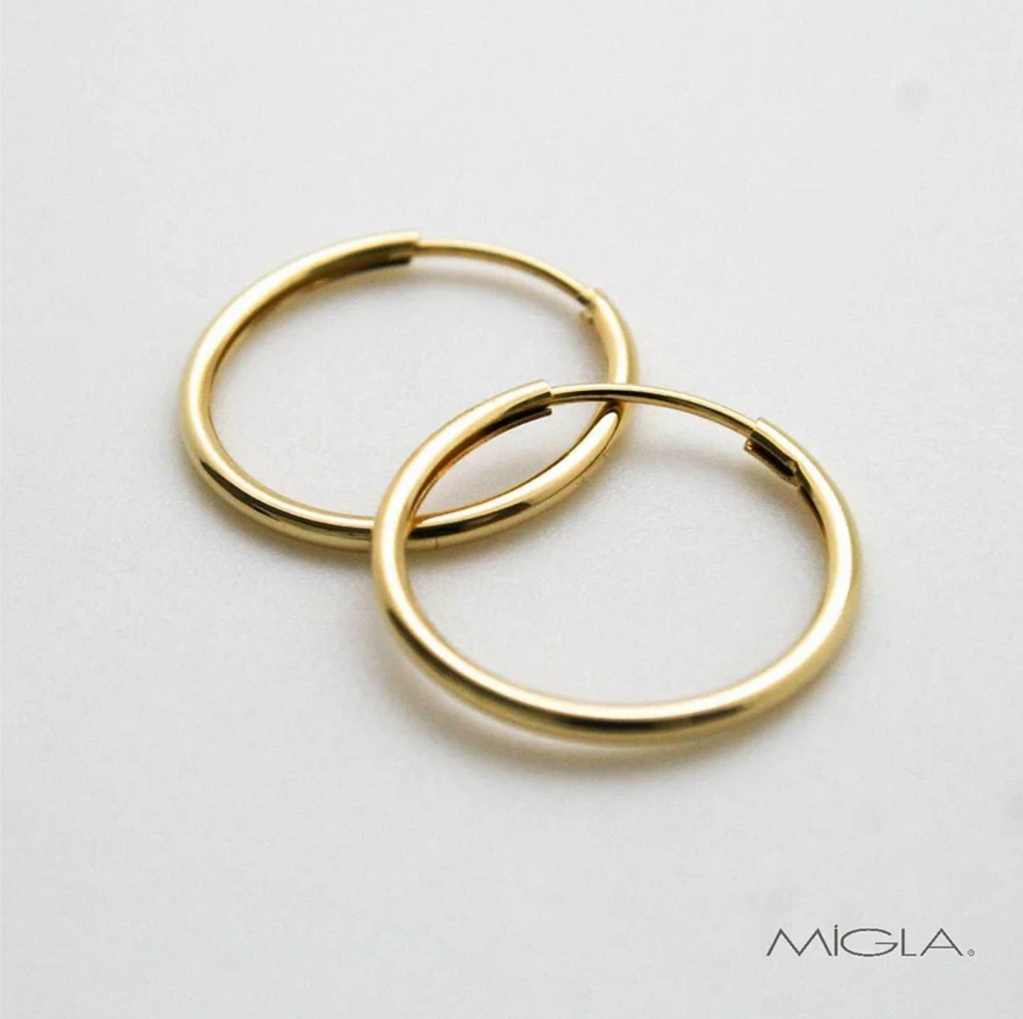 Argollas Gold de tubo redondo 20/1.5 Migla