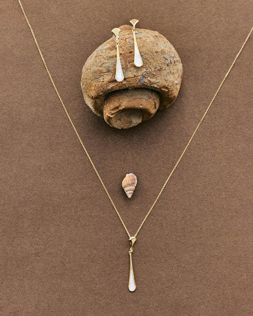 Collar largo gota Mum's Break nácar Baño de oro 18k