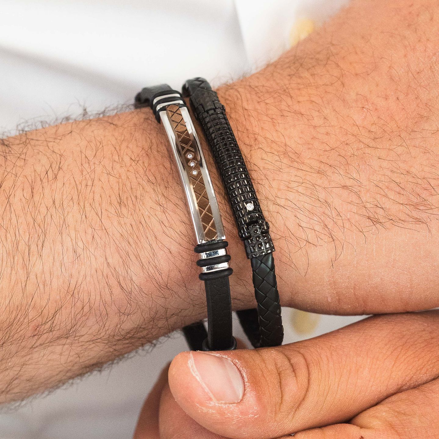 Pulsera Placa Central Acero Inoxidable Boccadamo Man  ABR768
