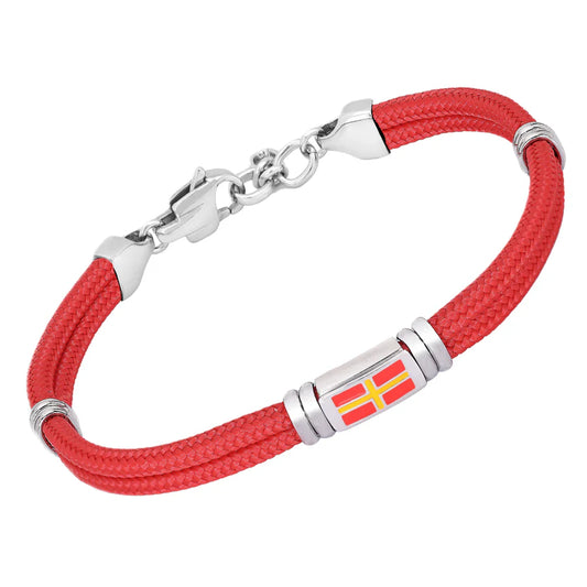 Brazalete de acero y cuerda náutica roja con bandera esmaltada en el centro.