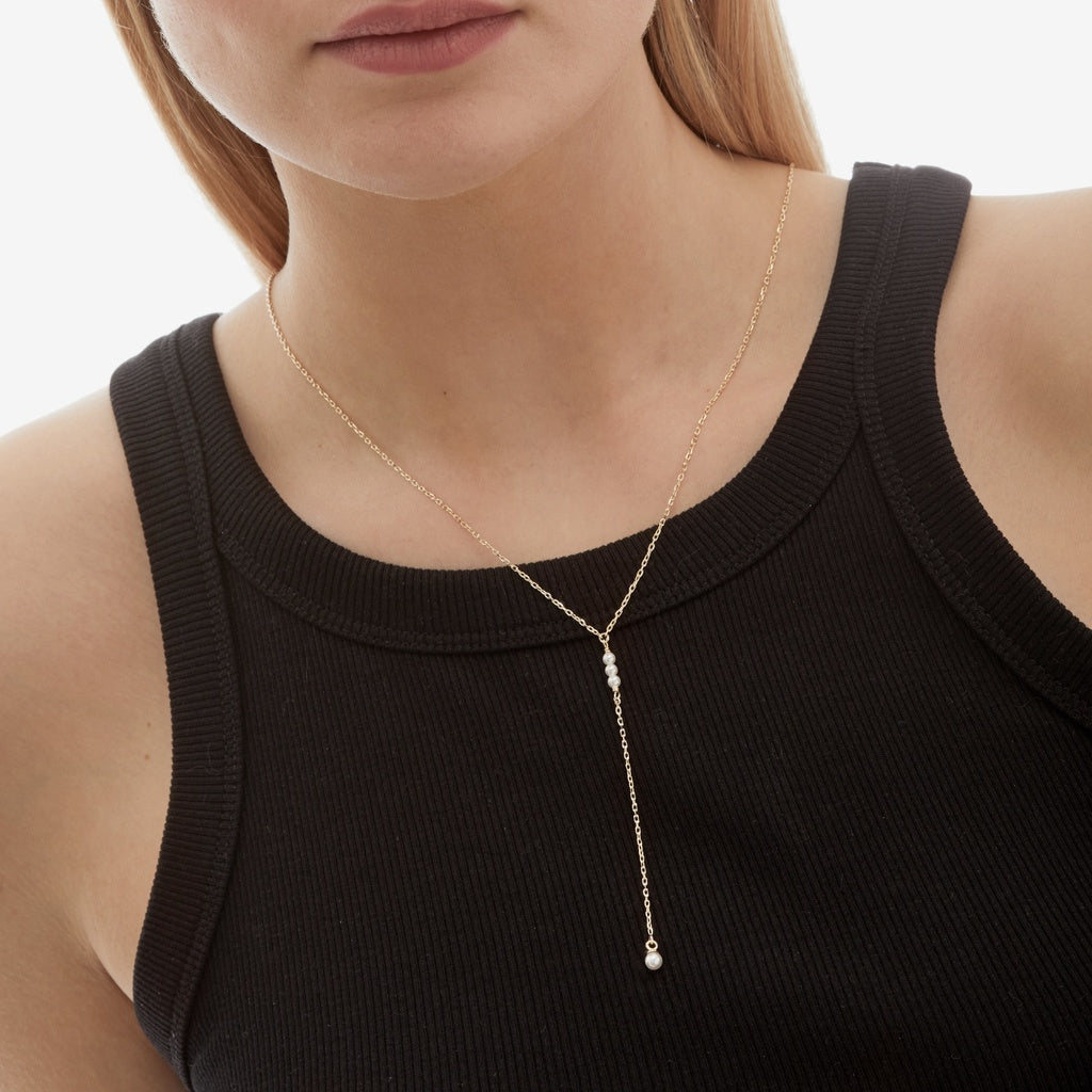 Collar corto cristales y perlas blanco en Plata de Charlotte Baño de oro 18k