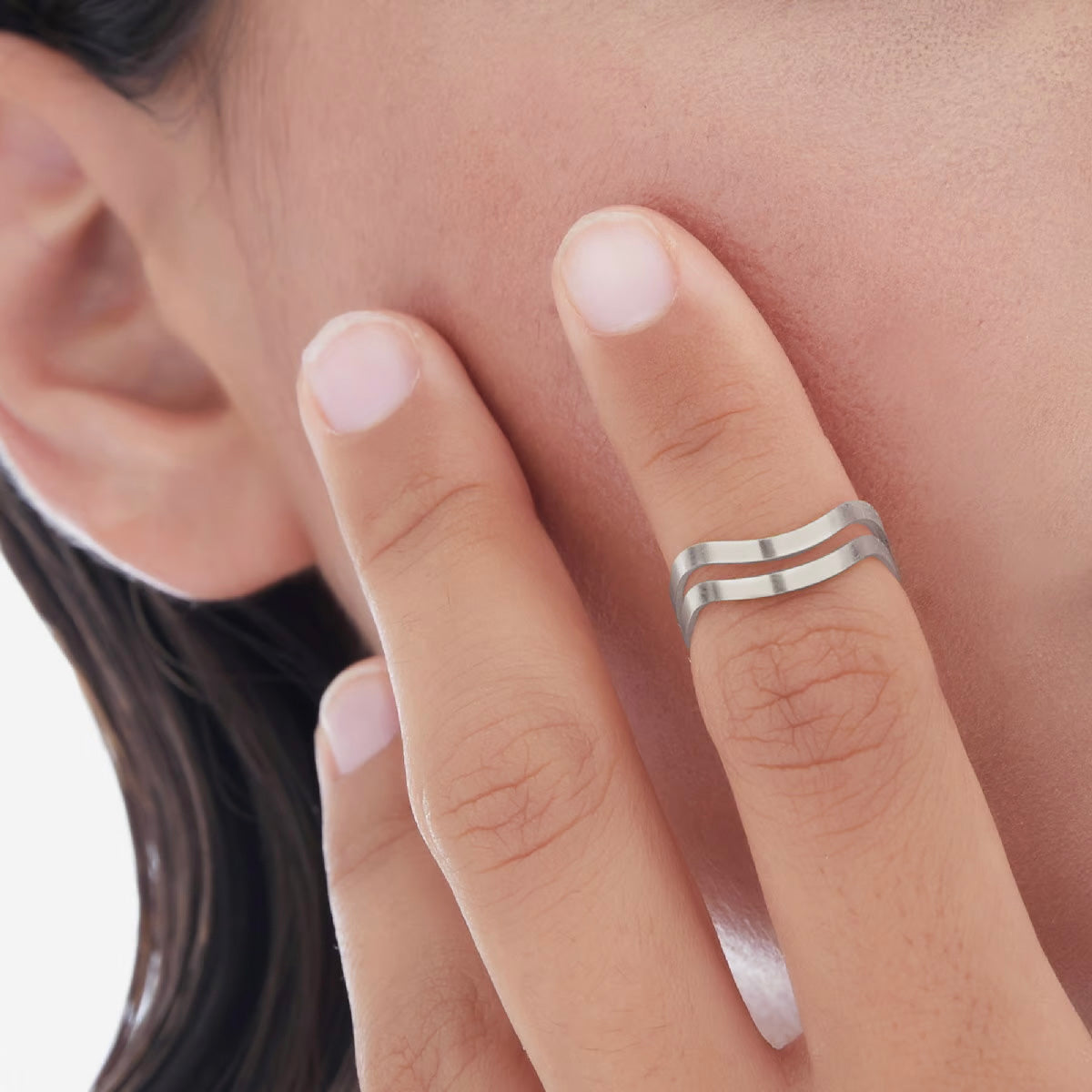 Anillo ajustable en plata de connect baño de rodio