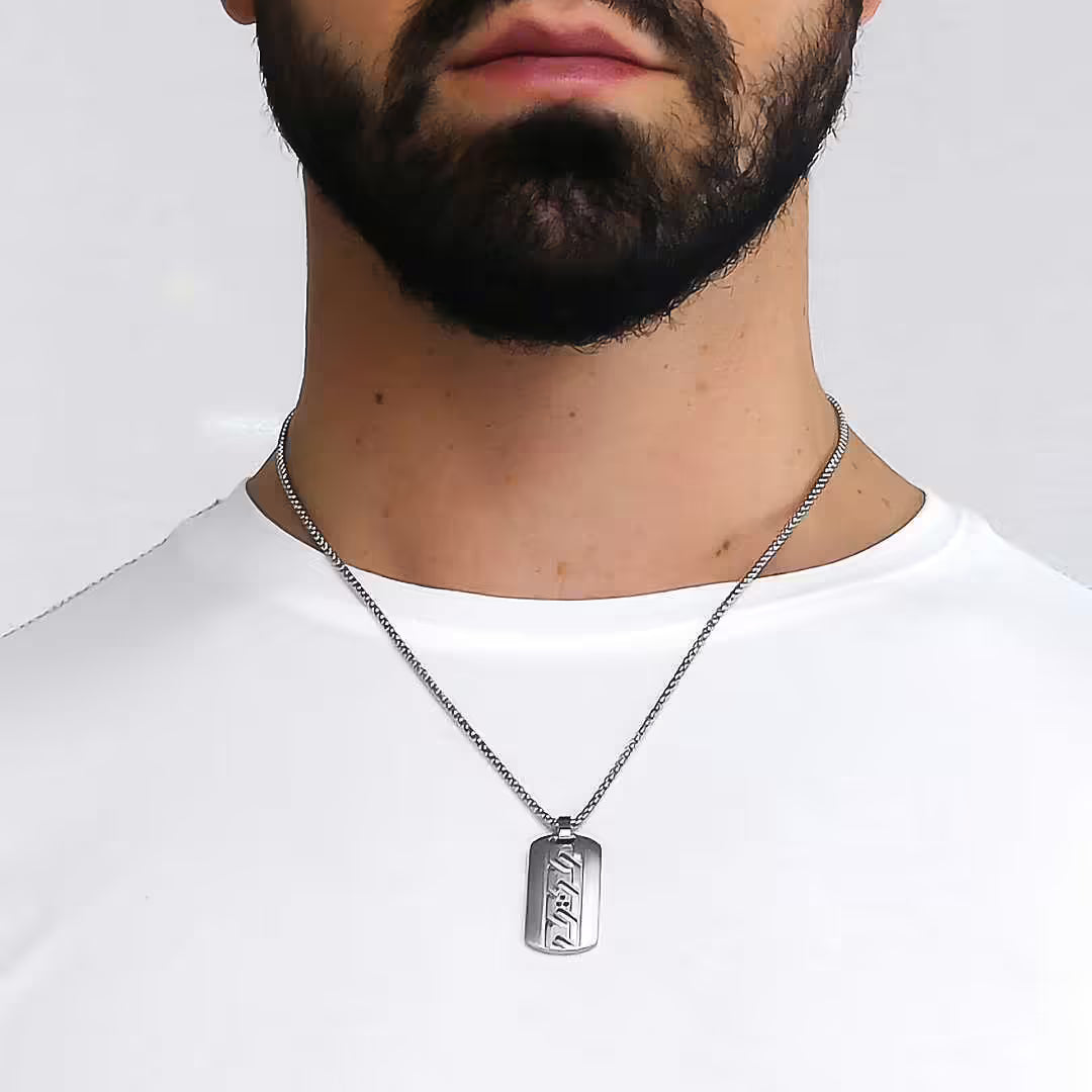 Collar de Acero Inoxidable  con Placa Boccadamo Hombre AGR207